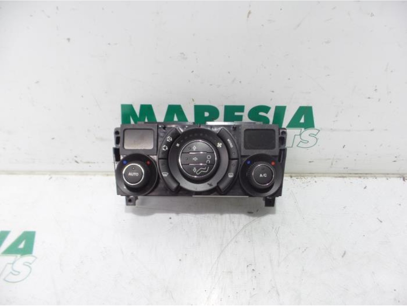 Peugeot - 3008 - Heater control panel