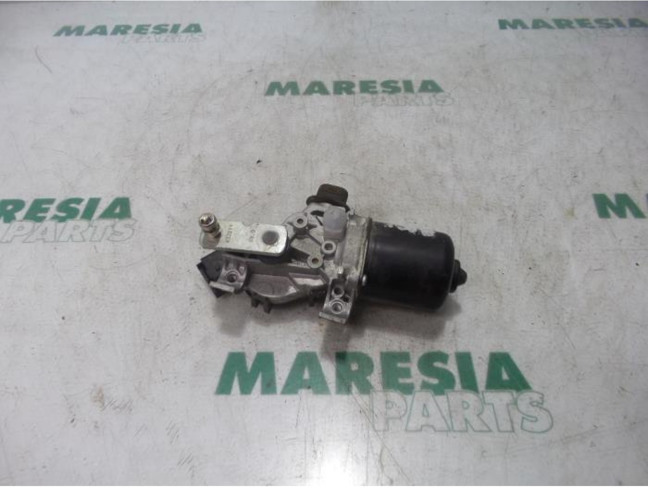 Renault - Megane - Front wiper motor