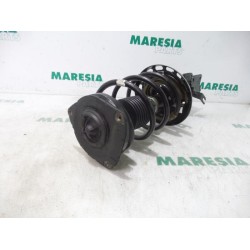 Renault - Megane - Front shock absorber rod, left