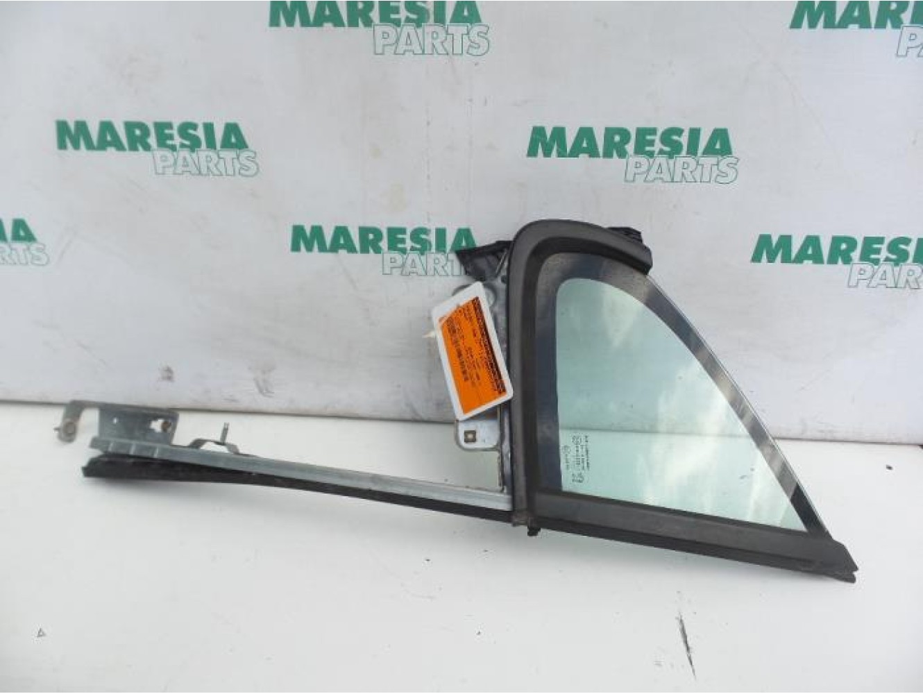 Peugeot - 207 - Dreieckfenster links vorne