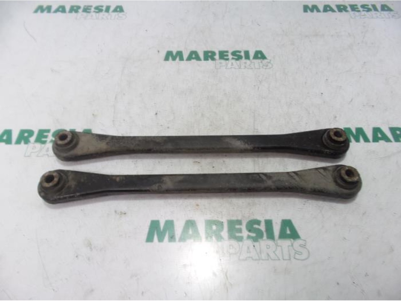 Peugeot - 407 - Anti-roll bar guide