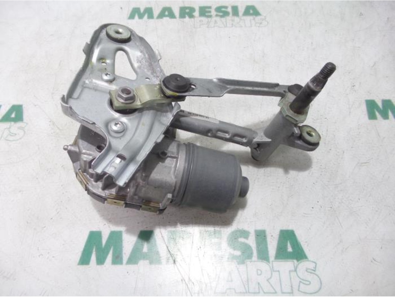 Peugeot - 3008 - Front wiper motor