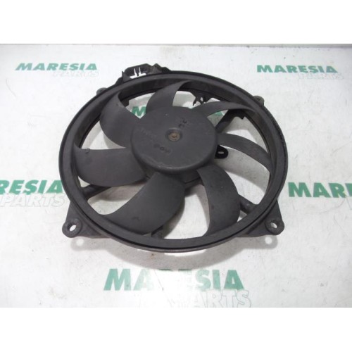 Renault - Megane - Kühlgebläse Motor