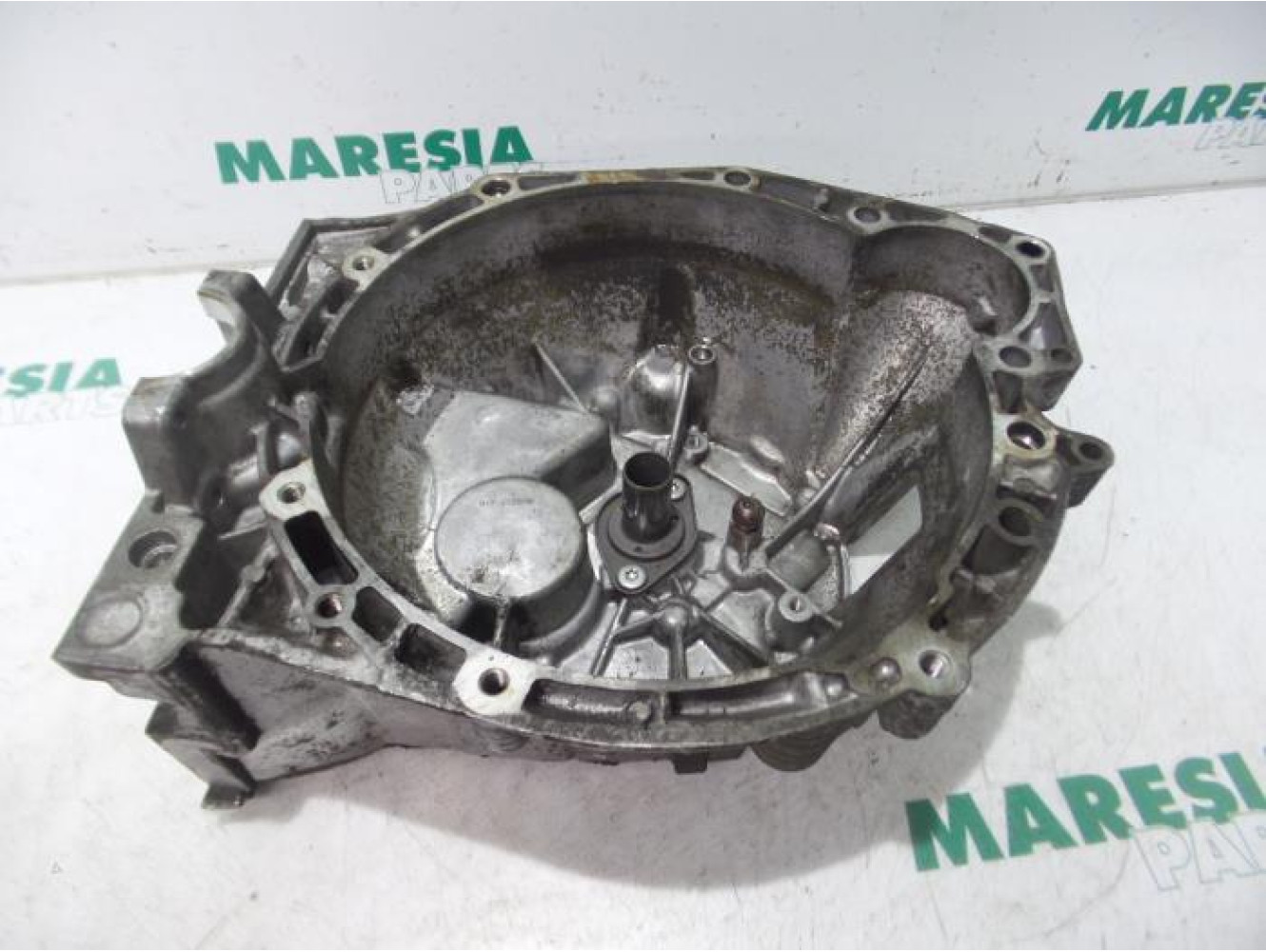 Peugeot - Expert - Gearbox casing