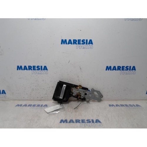 Citroen - C8 - Sliding door lock mechanism, right