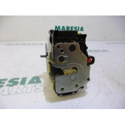 Fiat - Doblo - Minibus/van rear door lock mechanism