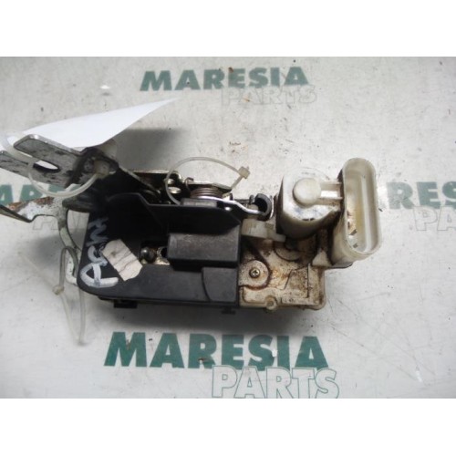 Fiat - Ducato - Minibus/van rear door lock mechanism