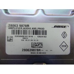 Renault - Megane - Radio amplifier
