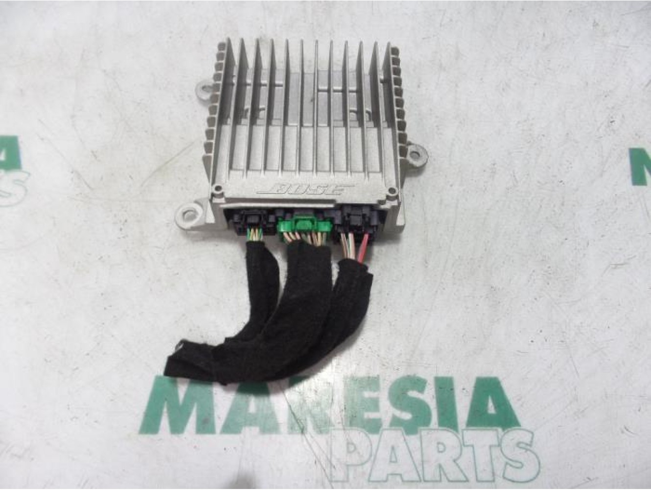 Renault - Megane - Radio amplifier