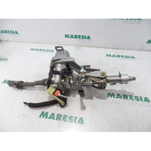 Renault - Megane - Steering column housing