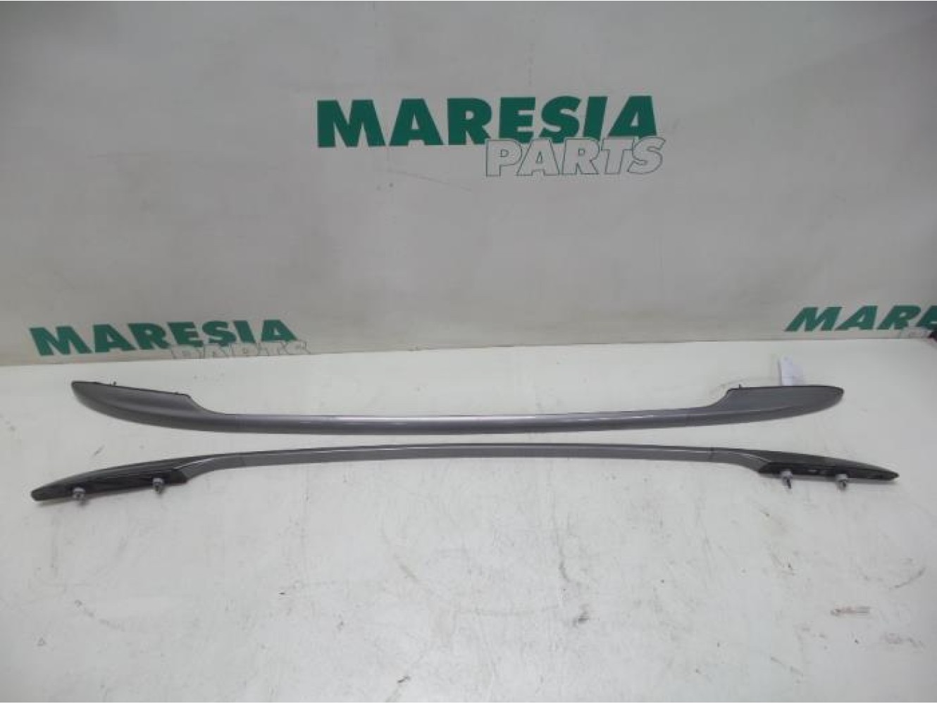 Renault - Megane - Kit rails de toit