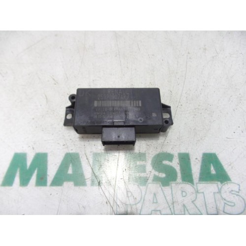 Renault - Megane - PDC Module