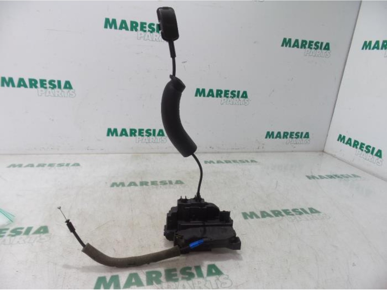 Renault - Megane - Front door lock mechanism 4-door, right