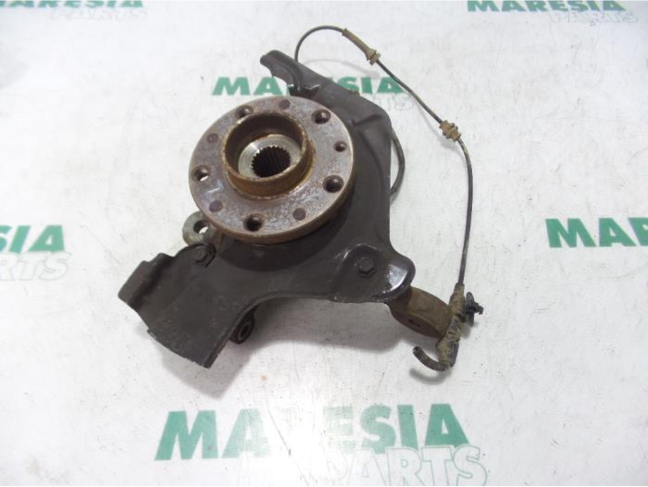 Fiat - Doblo - Knuckle, front left