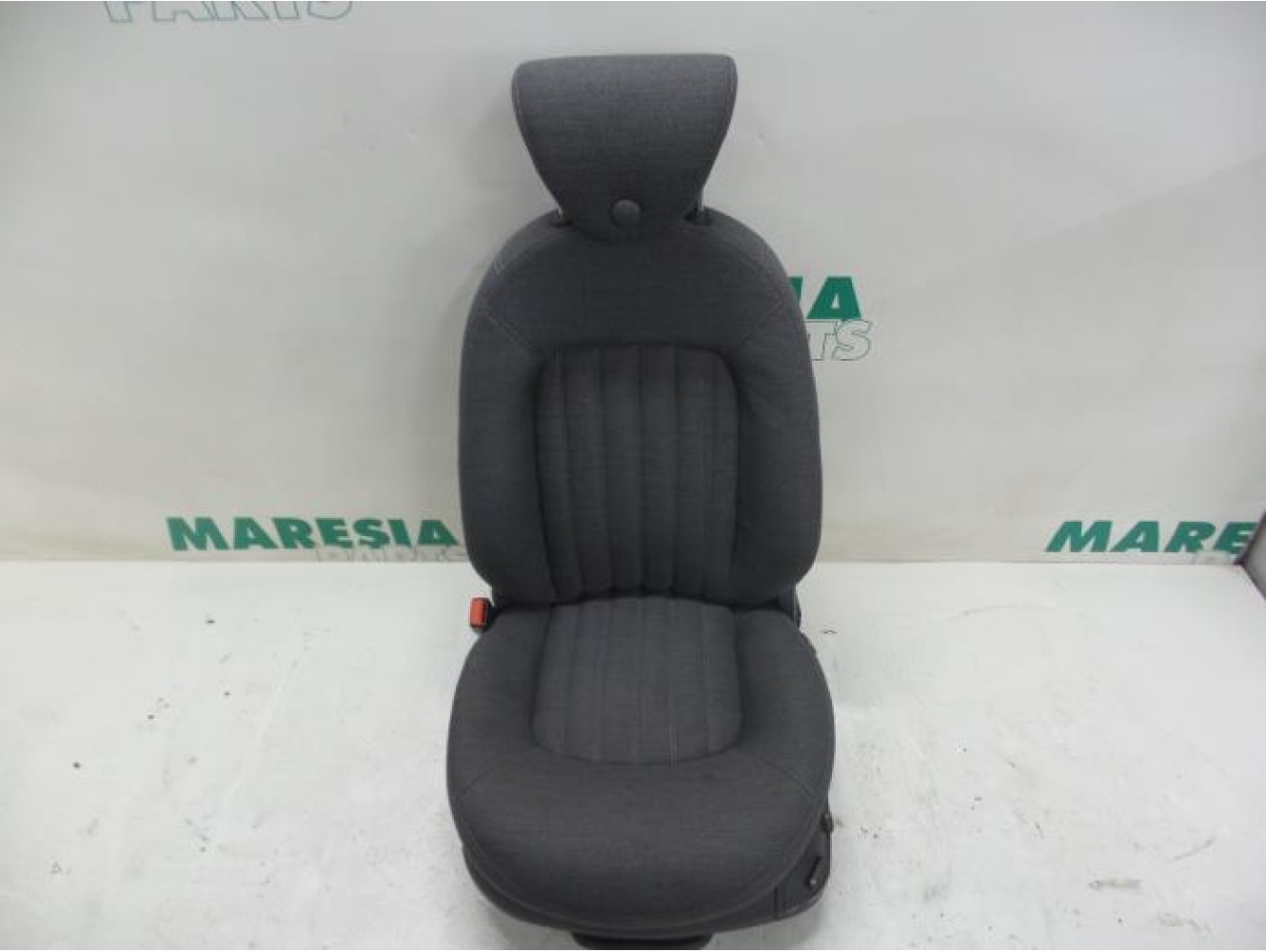 Lancia - Thesis - Seat, left