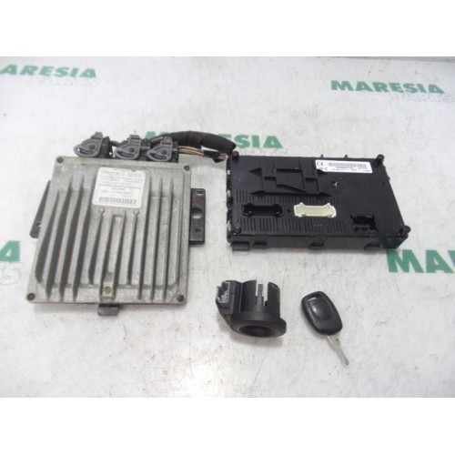 Renault - Clio - Engine management computer