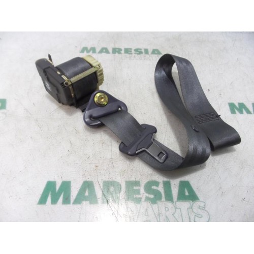 Renault - Clio - Front seatbelt, right