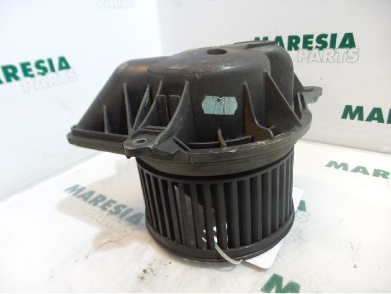 Renault - Megane - Heating and ventilation fan motor