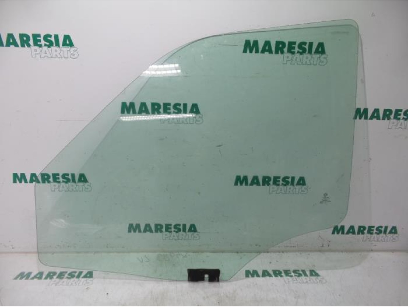 Fiat - Doblo - Door window 2-door, left