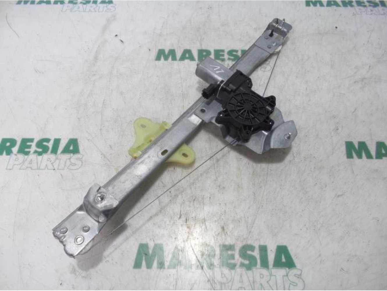 Renault - Clio - Window mechanism 4-door, front left
