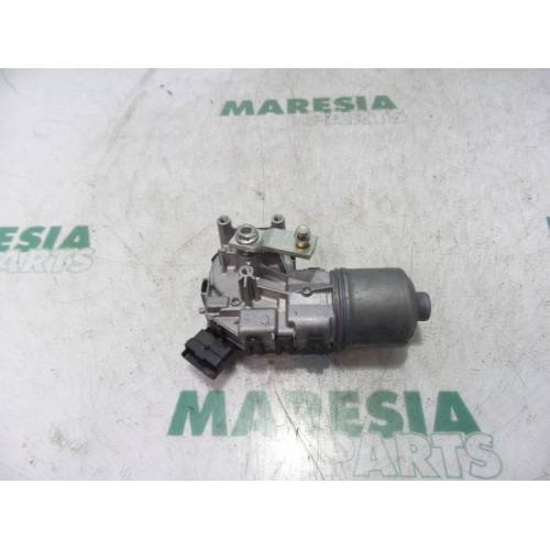 Peugeot - Partner - Front wiper motor