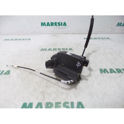 Peugeot - 308 - Front door lock mechanism 4-door, right