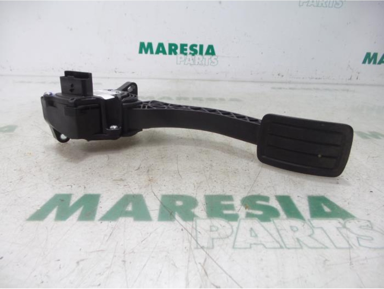 Peugeot - 308 - Gaspedalposition Sensor