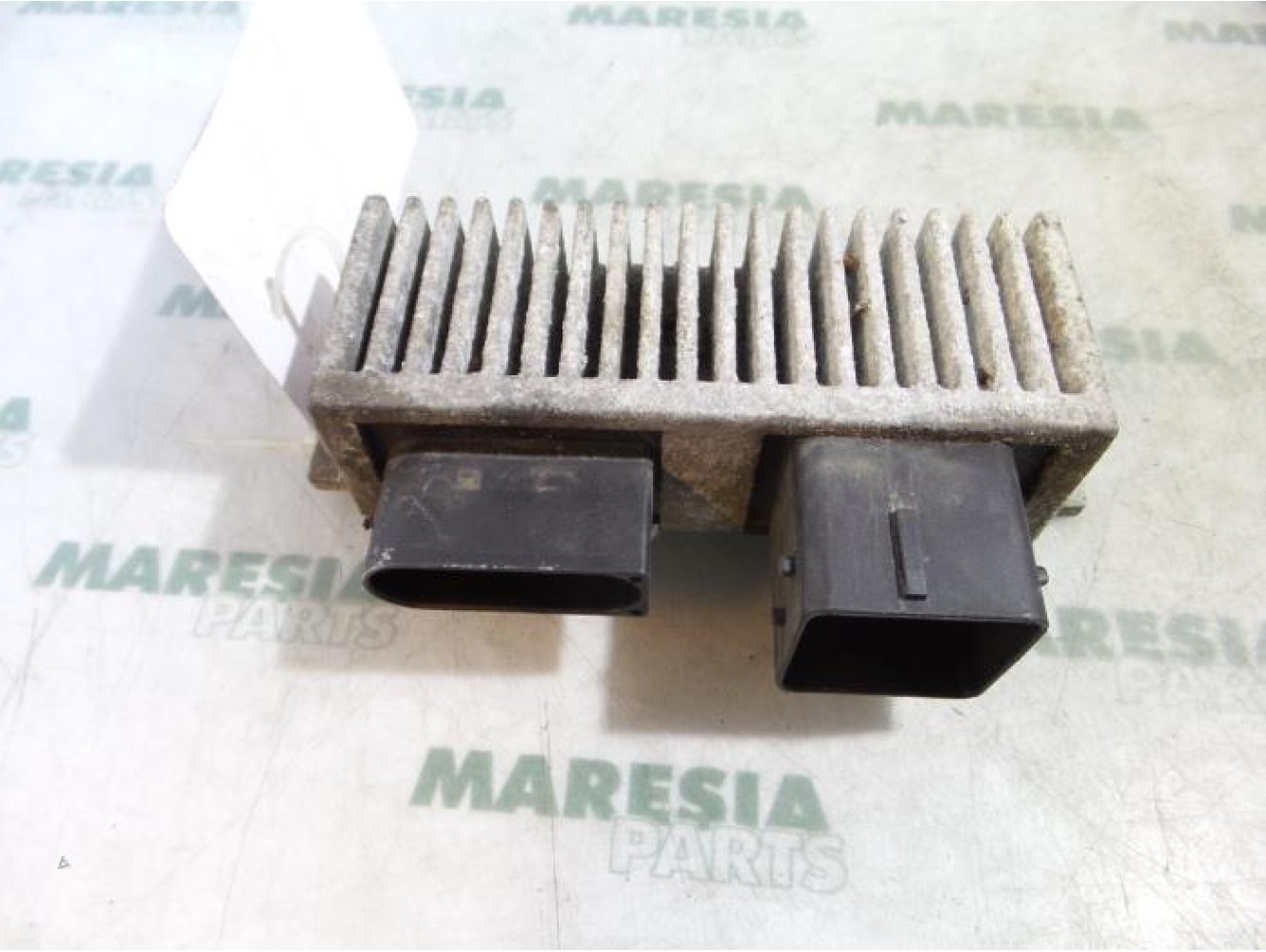 Renault - Megane - Glow plug relay