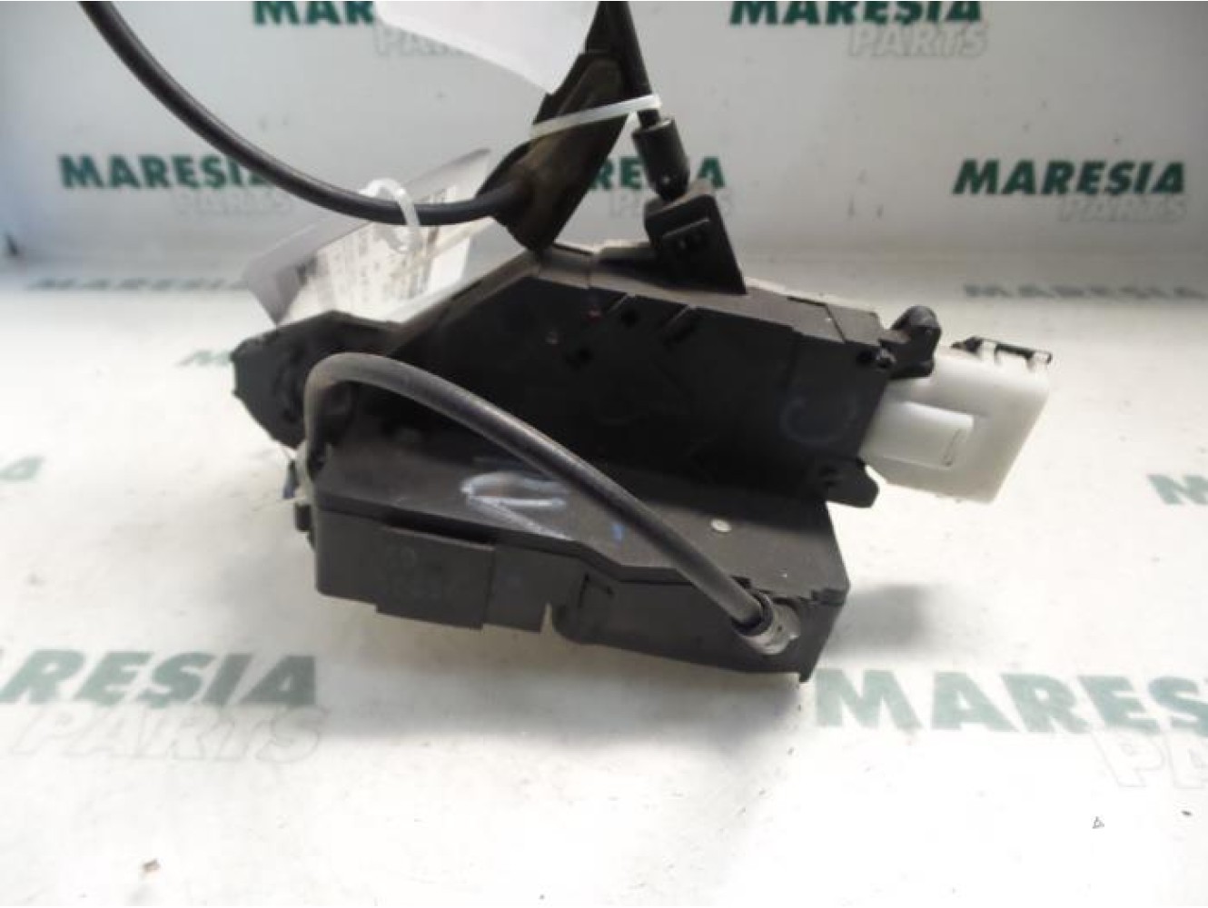 Citroen - C4 Picasso - Front door lock mechanism 4-door, right