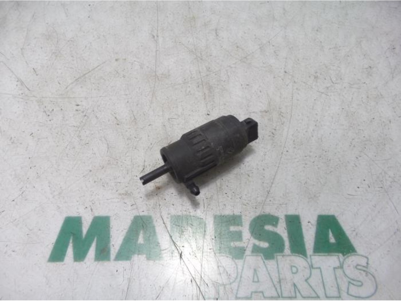 Fiat - 500 - Windscreen washer pump