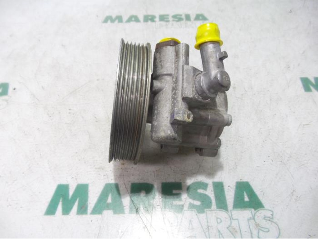 Fiat - Doblo - Power steering pump