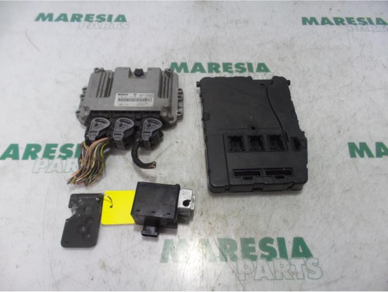 Renault - Megane - Engine management computer