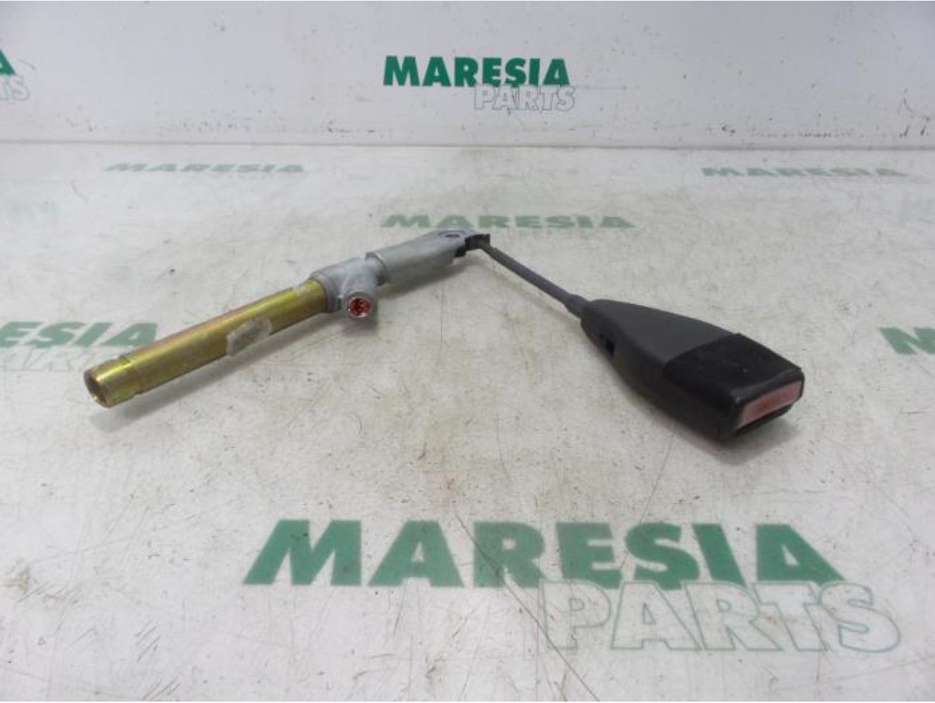Renault - Megane - Gordelspanner links
