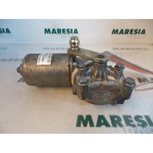 Fiat - Punto - Front wiper motor