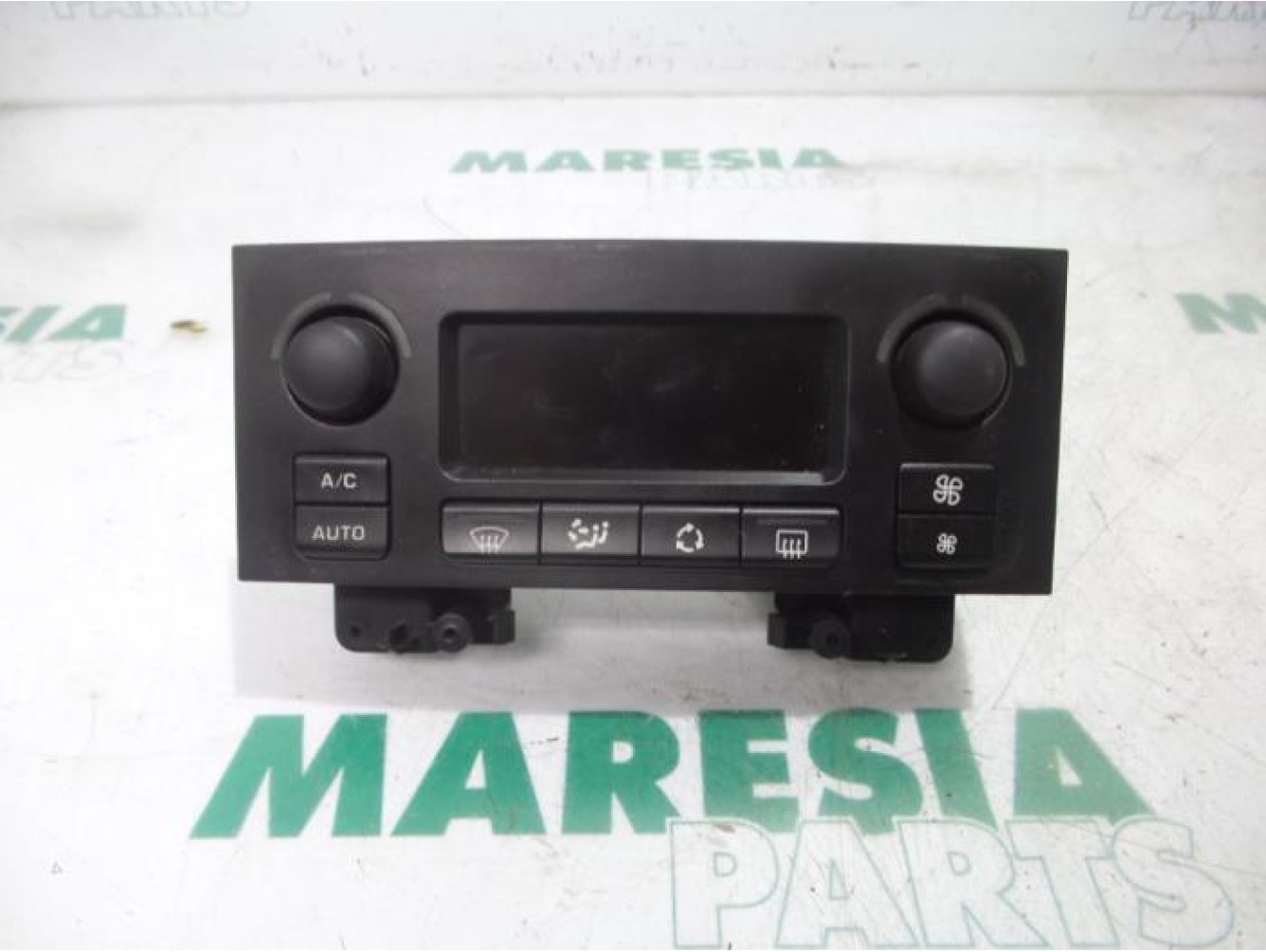 Peugeot - 307 - Panneau de commandes chauffage