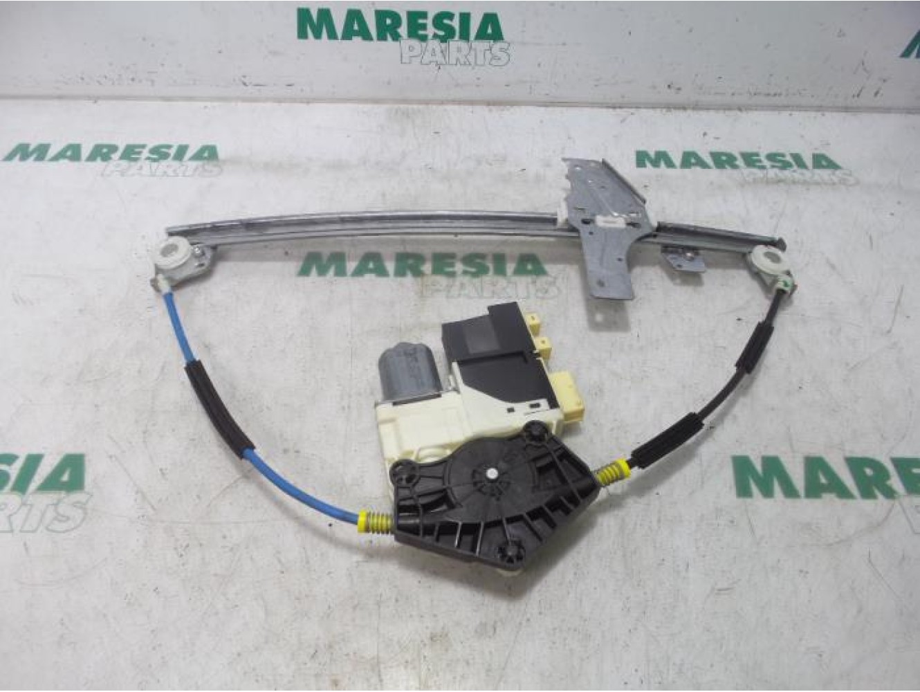Peugeot - 307 - Window mechanism 4-door, front left