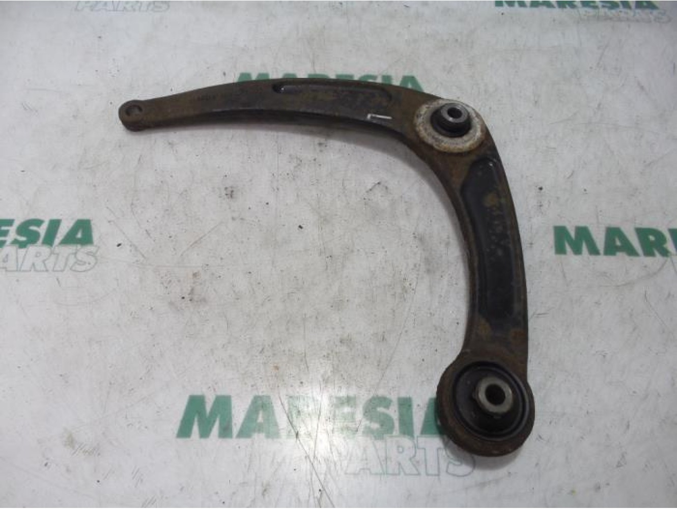 Peugeot - 307 - Querlenker unten links vorne