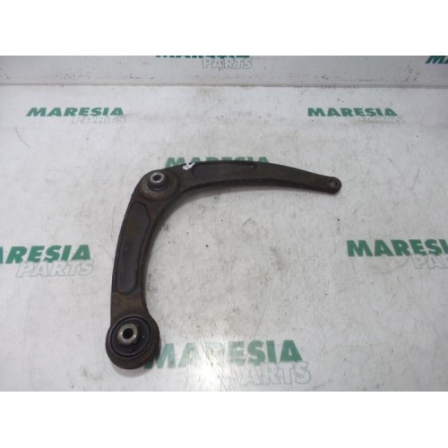 Peugeot - 307 - Front lower wishbone, right