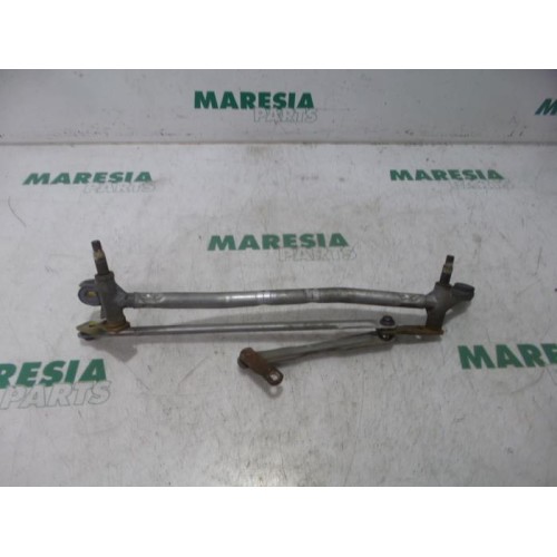 Renault - Megane - Wiper mechanism