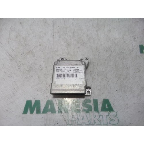 Peugeot - 207 - Airbag Module