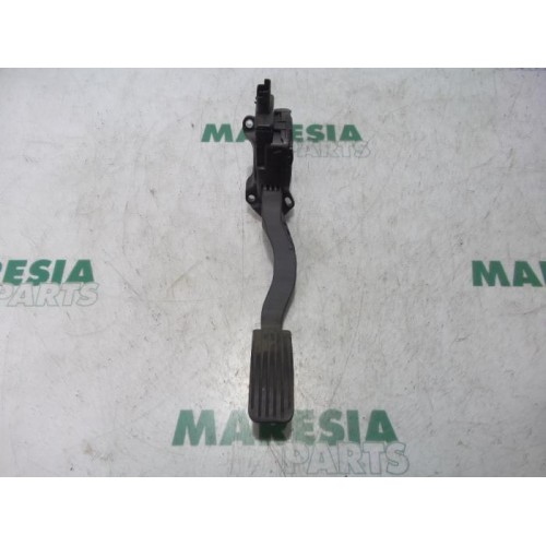 Peugeot - 207 - Gaspedaalpositie Sensor