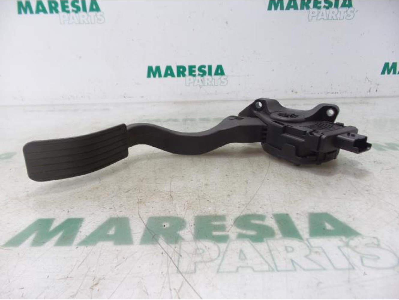 Peugeot - 207 - Gaspedaalpositie Sensor