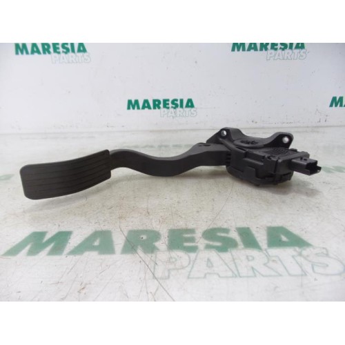 Peugeot - 207 - Gaspedaalpositie Sensor