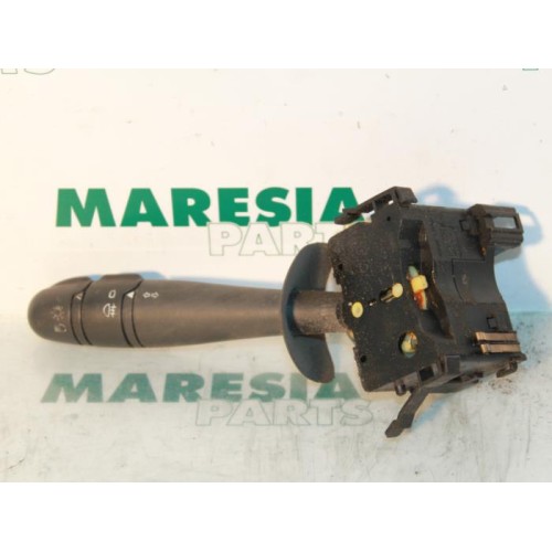 Renault - Trafic - Indicator switch