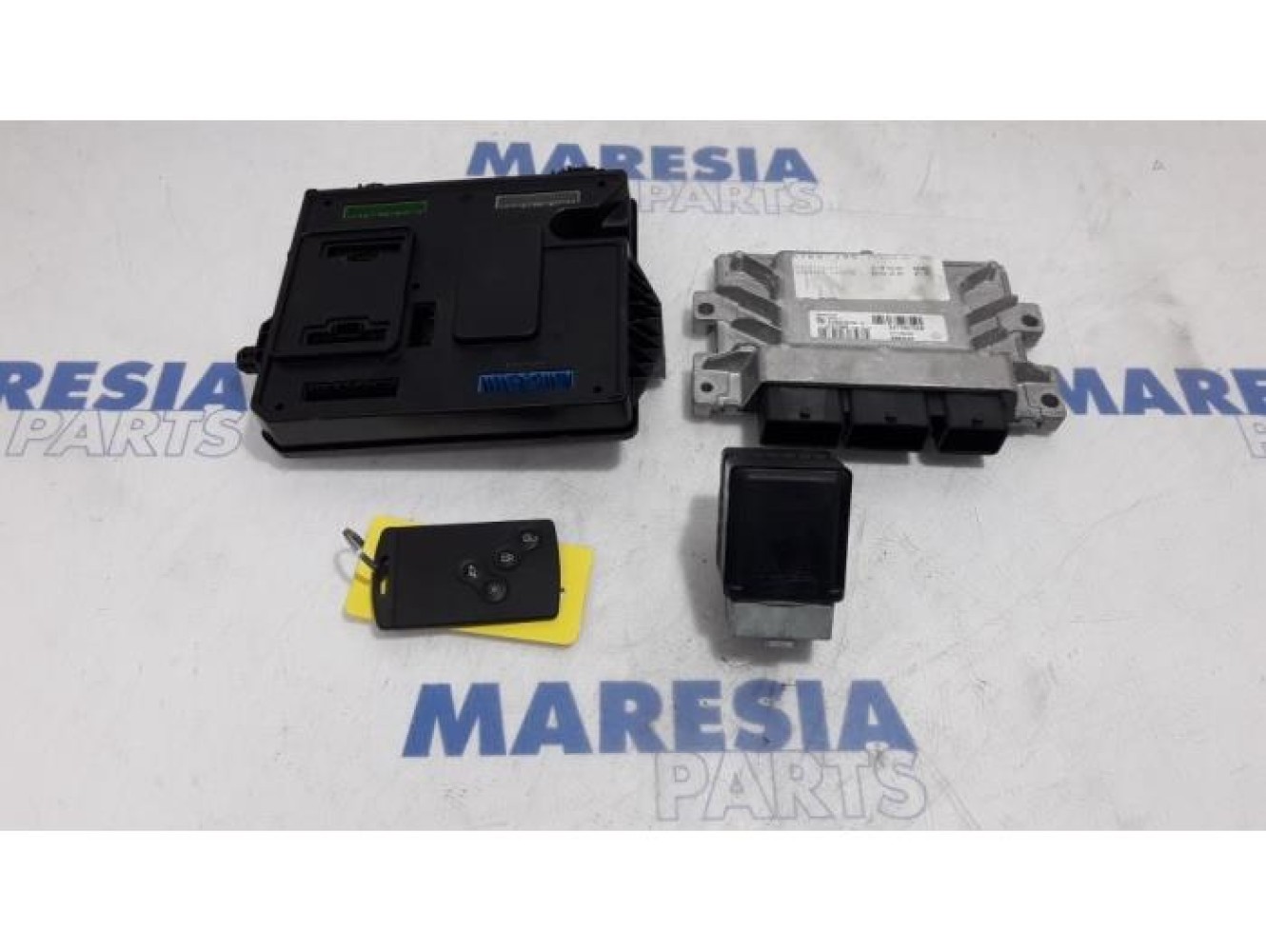 Renault - Trafic - Engine management computer