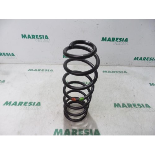 Citroen - C8 - Rear coil spring