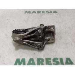 Citroen - Berlingo - Engine mount