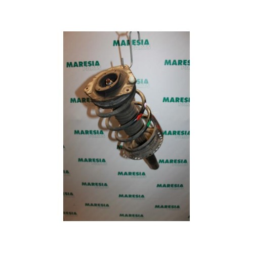 Renault - Megane - Front shock absorber rod, left