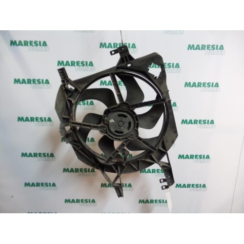 Renault - Trafic - Fan motor