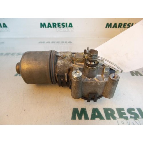 Alfa Romeo - 147 - Front wiper motor